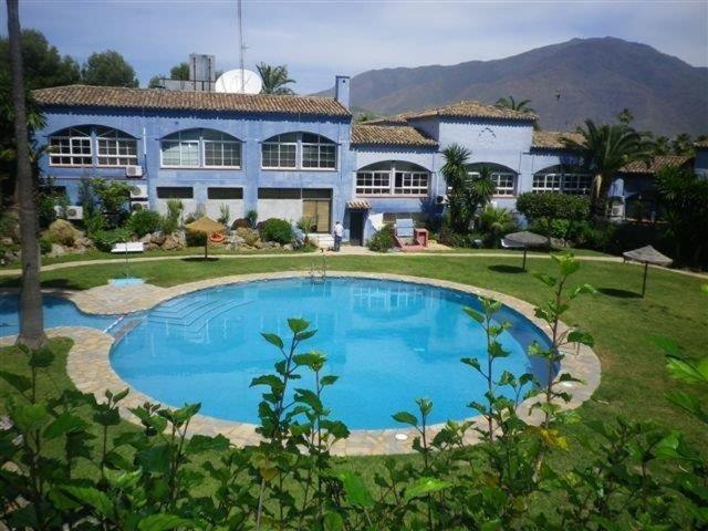 Estrella Del Mar Villa Estepona Exterior photo